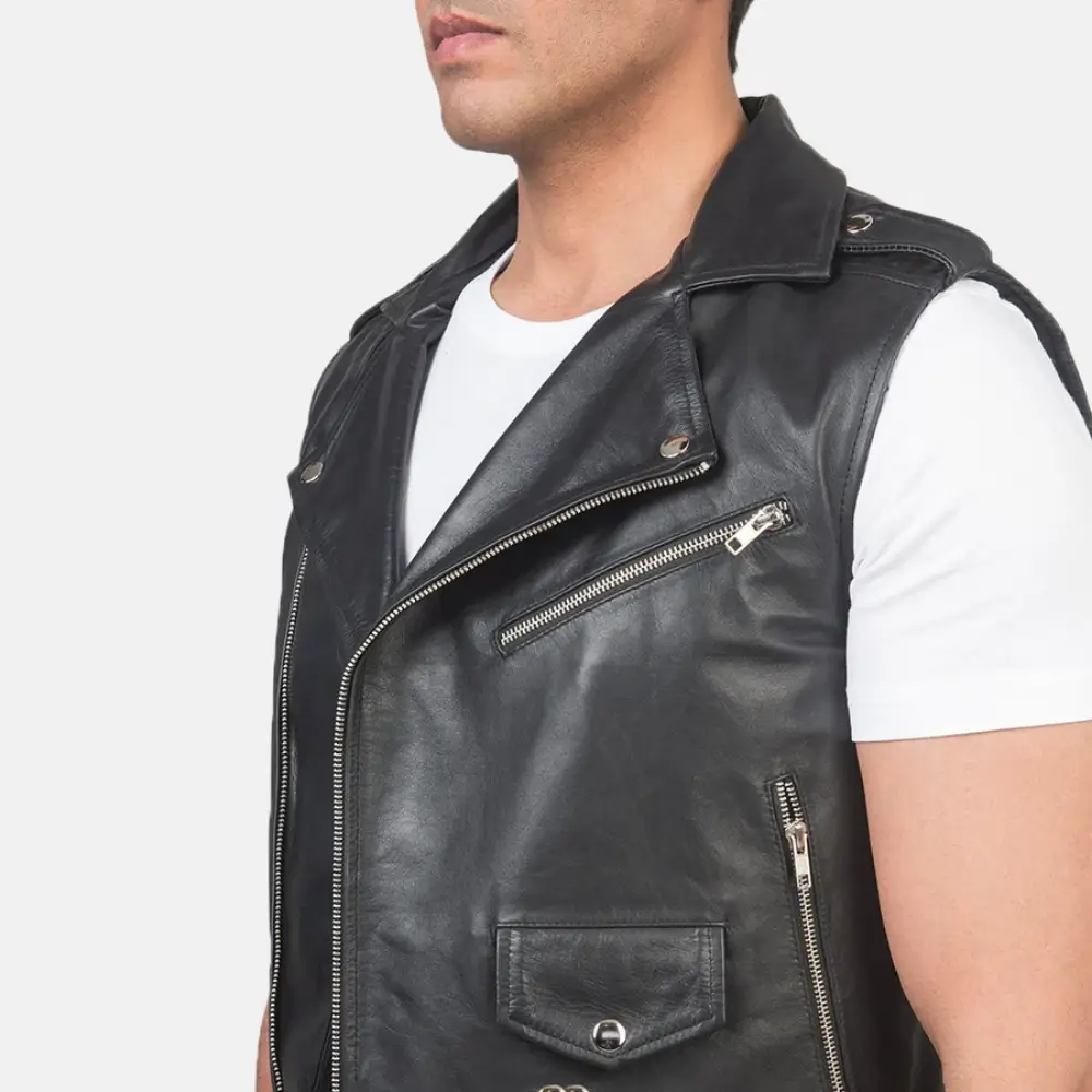 Close-up-of-genuine-leather-grain-texture-on-Sullivan-biker-vest